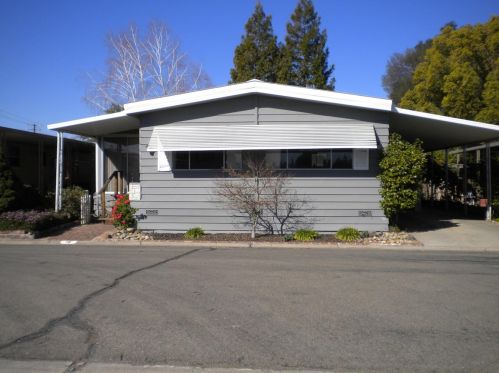18 Rio Vista Dr, Lodi, CA 95240-0706