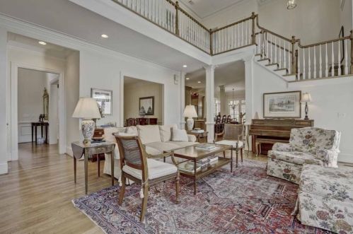 130 High Point Walk, Atlanta GA  30342-2480 exterior