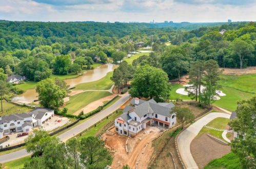 645 River Knoll Dr, Marietta, GA 30067-4749
