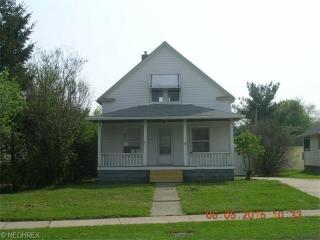 6957 Brecksville Rd, Cleveland OH  44131-5046 exterior