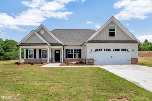 422 Belmont Park Dr, Commerce, GA 30529-2595
