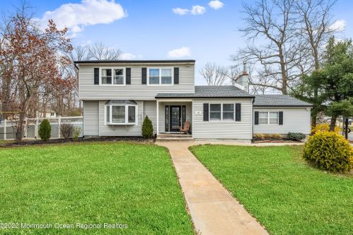 500 Green Acres Rd, Lakehurst, NJ 08759-6108