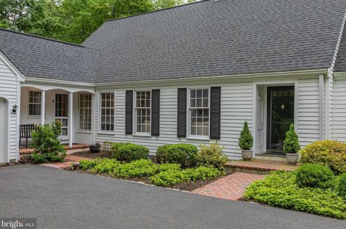 7 Honeybrook Dr, Princeton, NJ 08540-7408