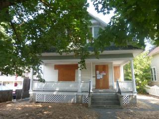 1732 Gardner Ave, Spokane WA  99201-1832 exterior