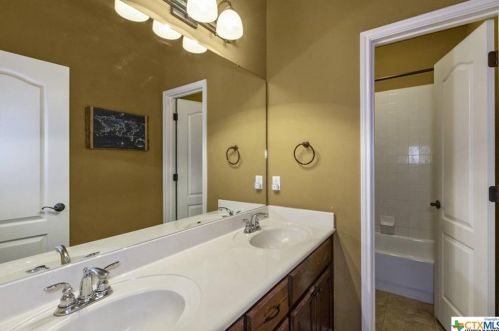 600 Marshall Dr, Morgans Point TX 76513-3787 exterior