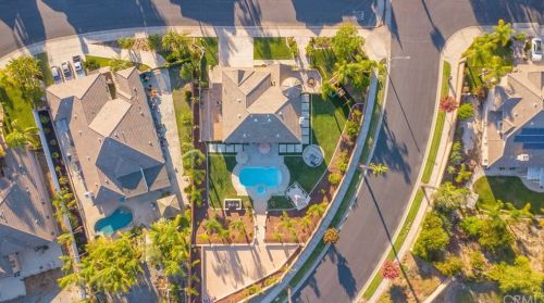 17426 Half Moon Ct, Riverside CA  92503-7055 exterior
