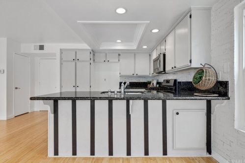 2 Wadsworth, Irvine CA  92620-3722 exterior