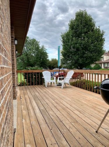 1841 Kerrybrook Ct, Sycamore IL  60178-2756 exterior