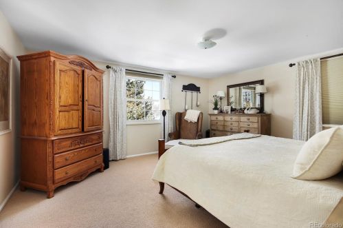 8453 Easter Pl, Englewood CO 80112-1851 exterior