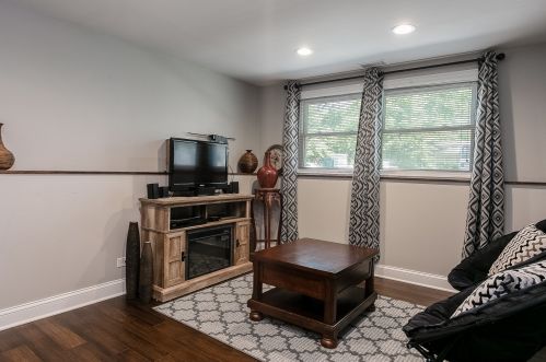 831 Tamms Ln, Lemont IL  60440-1621 exterior