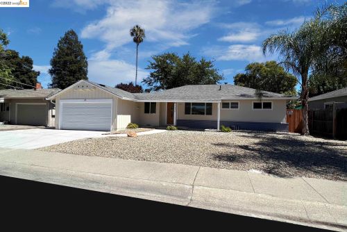3236 Fitzpatrick Dr, Concord, CA 94519-2120