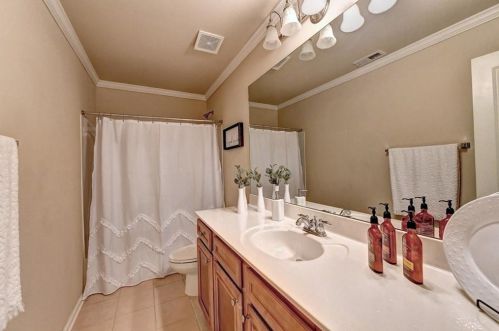 831 Mountain View Ter, Marietta GA  30064-2089 exterior
