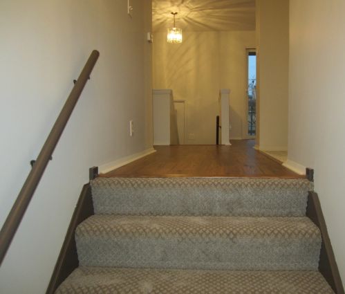 928 Mulberry Ln, Streamwood, IL 60107-2105