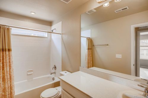 15957 Otero Ave, Englewood CO 80112 exterior