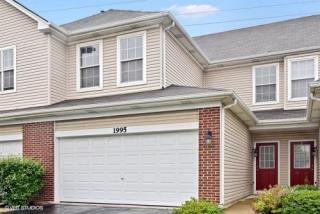 1995 Golden Gate Ln, Naperville, IL 60563-2337