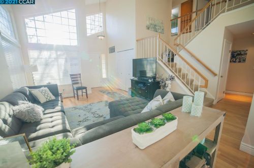 1817 Roux Ct, Pacheco, CA 94553-8600
