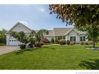 33 Pfister Dr, Hartford, CT 06111-5051