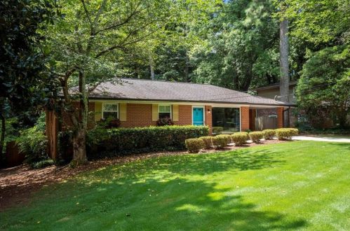 4481 Leonora Dr, Tucker, GA 30084-2832