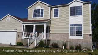 1997 1900, Syracuse UT  84075-8541 exterior