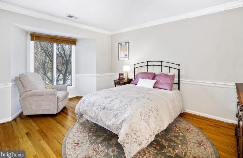 115 The Mews, Tavistock NJ exterior