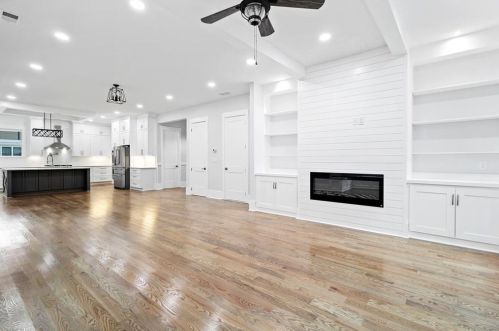 1673 Beacon Hill Blvd, Atlanta GA  30329-2517 exterior