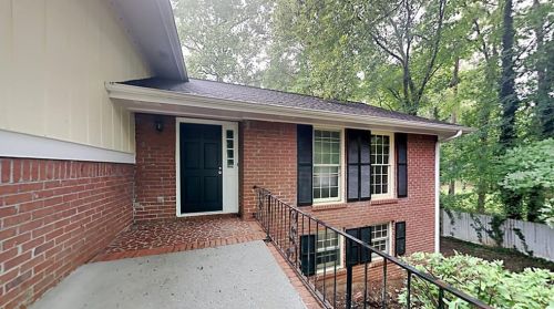 2230 Hampton Trl, Conyers, GA 30013-2352