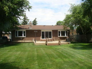 1705 Grand Ave, Third Lake, IL 60046