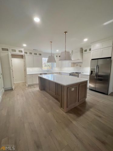 2093 Glenwood Ave, Atlanta, GA 30316-2358
