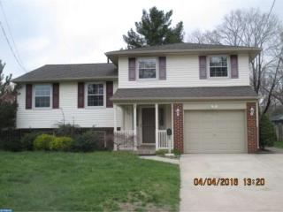 11 Hillside Rd, Stratford, NJ 08084-1835