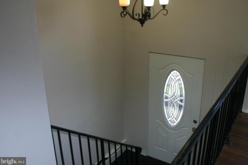 952 Belaire Ln, York, PA 17404-2210