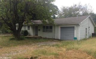 502 Clark Ave, Wynnewood, OK 73098-3405