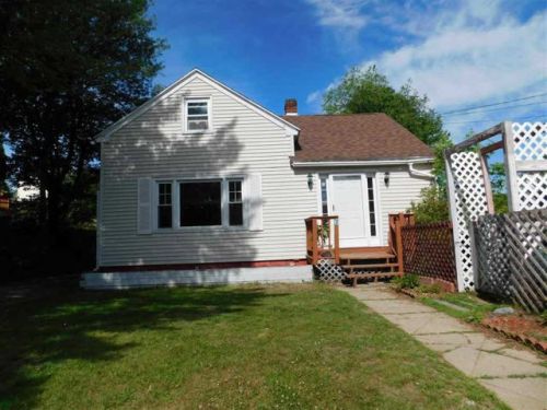6 Hamel Ave, Allenstown, NH 03275-1909