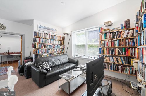 3961 Baltimore Ave, Philadelphia PA 19143-2623 exterior