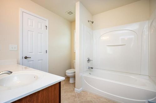 3489 Hamlin Sq, Atlanta GA  30331-7992 exterior