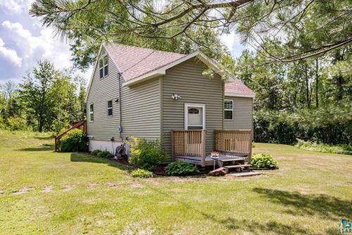 5242 Rice Lake Rd, Duluth, MN 55803-8422