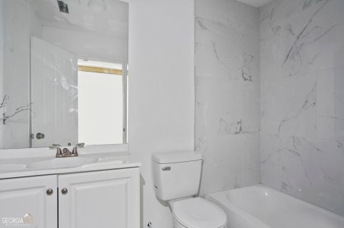 831 Mercury Dr, Atlanta GA  30331-0033 exterior