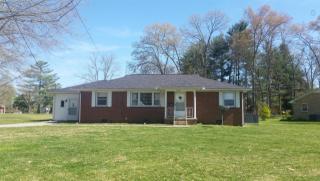 1010 Mccord Dr, Manchester, TN 37355-2428