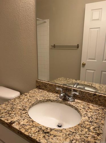 8101 Mobile Way, Englewood CO 80112-4619 exterior