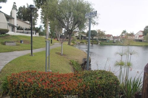 1995 Bayshore Dr, Anaheim CA  92801-1708 exterior