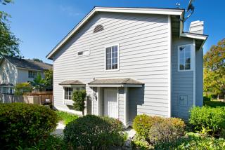 3736 Lenox Ct, Carlsbad, CA 92010-6551