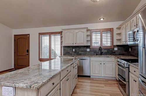 43145 Saddlehorn Dr, Elizabeth CO 80107-9328 exterior