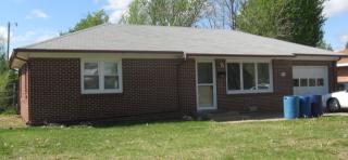 508 Lyon St, Lyons, KS 67554-2904