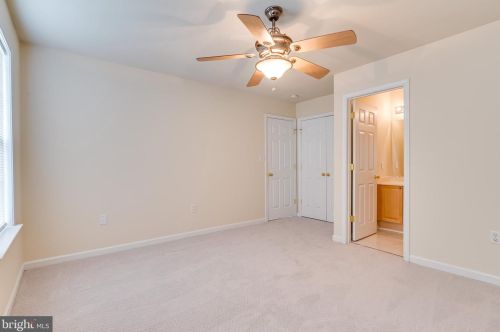 288 Fraser Ct, Charles Town WV  25414-5463 exterior