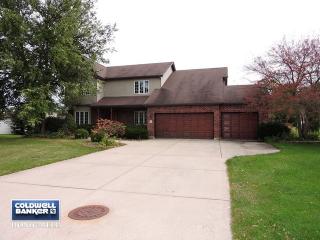 25 Hampton Ct, Crete, IL 60417-1953