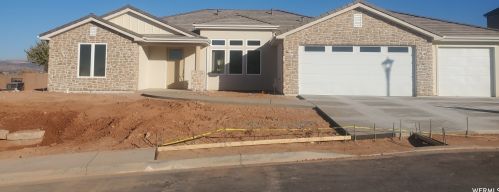 1067 Crooked Creek Dr, Washington, UT 84780-8191