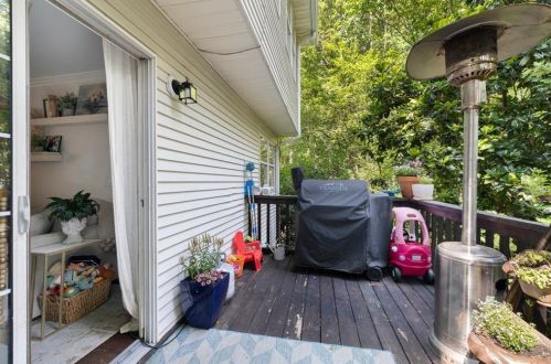 1195 Haven Brook Ln, Atlanta GA  30319-2616 exterior