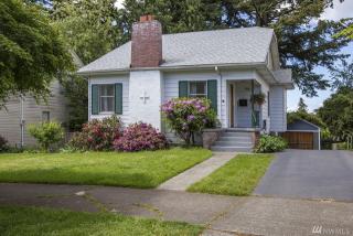 6229 28th Ave, Seattle WA  98115-7117 exterior