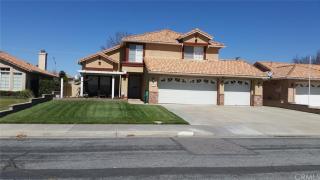 4512 Brookside Dr, Hemet, CA 92545-9408