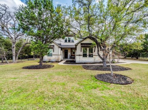1166 Blue Ridge Dr, Mount Sharp, TX 78620