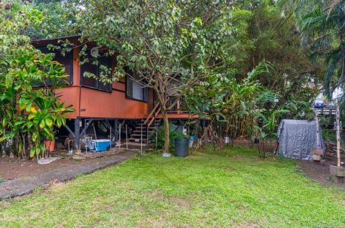1606 Laulani St, Honolulu, HI 96819-3815